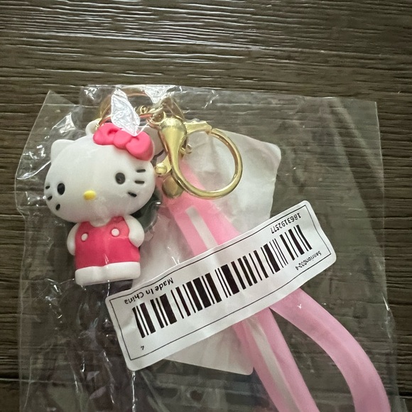 Hello Kitty bundle - Picture 3 of 5